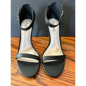 Classic Black Anne Michelle Party Pumps Sandals Size 10